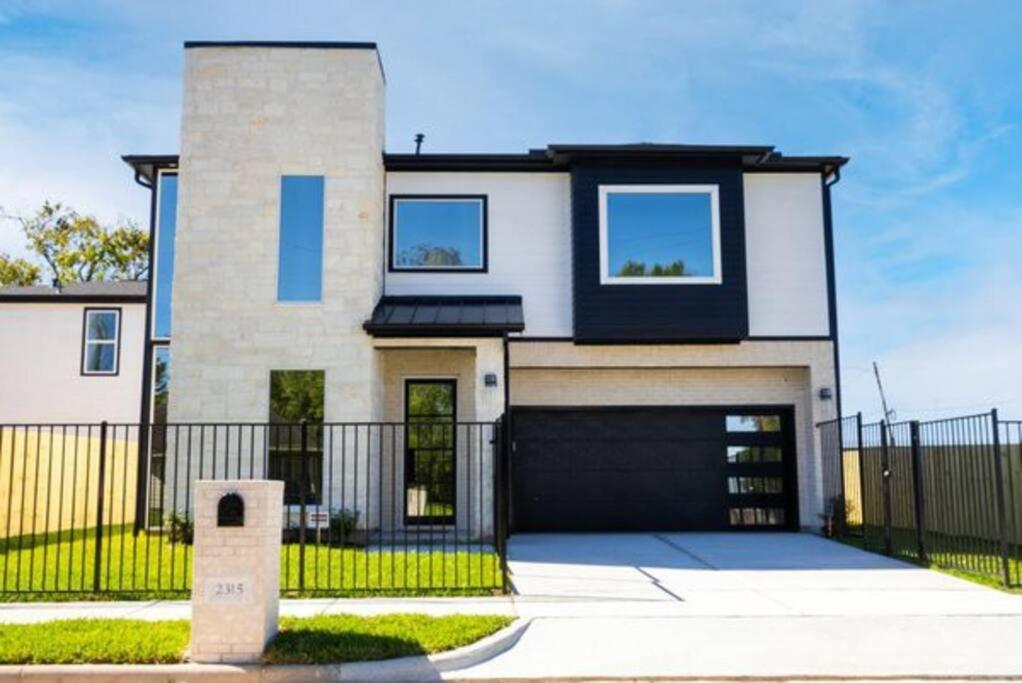 Cute Cozy House Close To Major Sporting Events And Restaurants Хьюстон Экстерьер фото